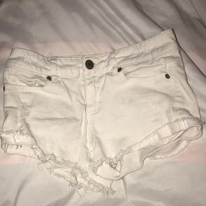 white distressed shorts